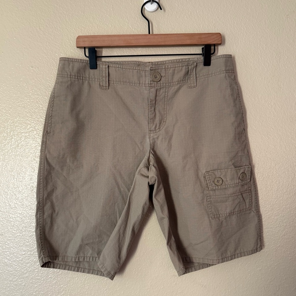The North Face Men's Khaki Cargo Shorts